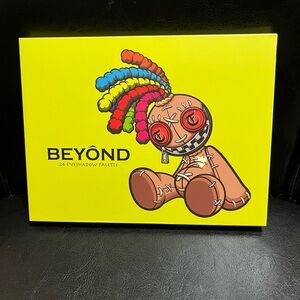 Beyond Better Than Better 24Y Shimmer & Matte Eyeshadow Palette New